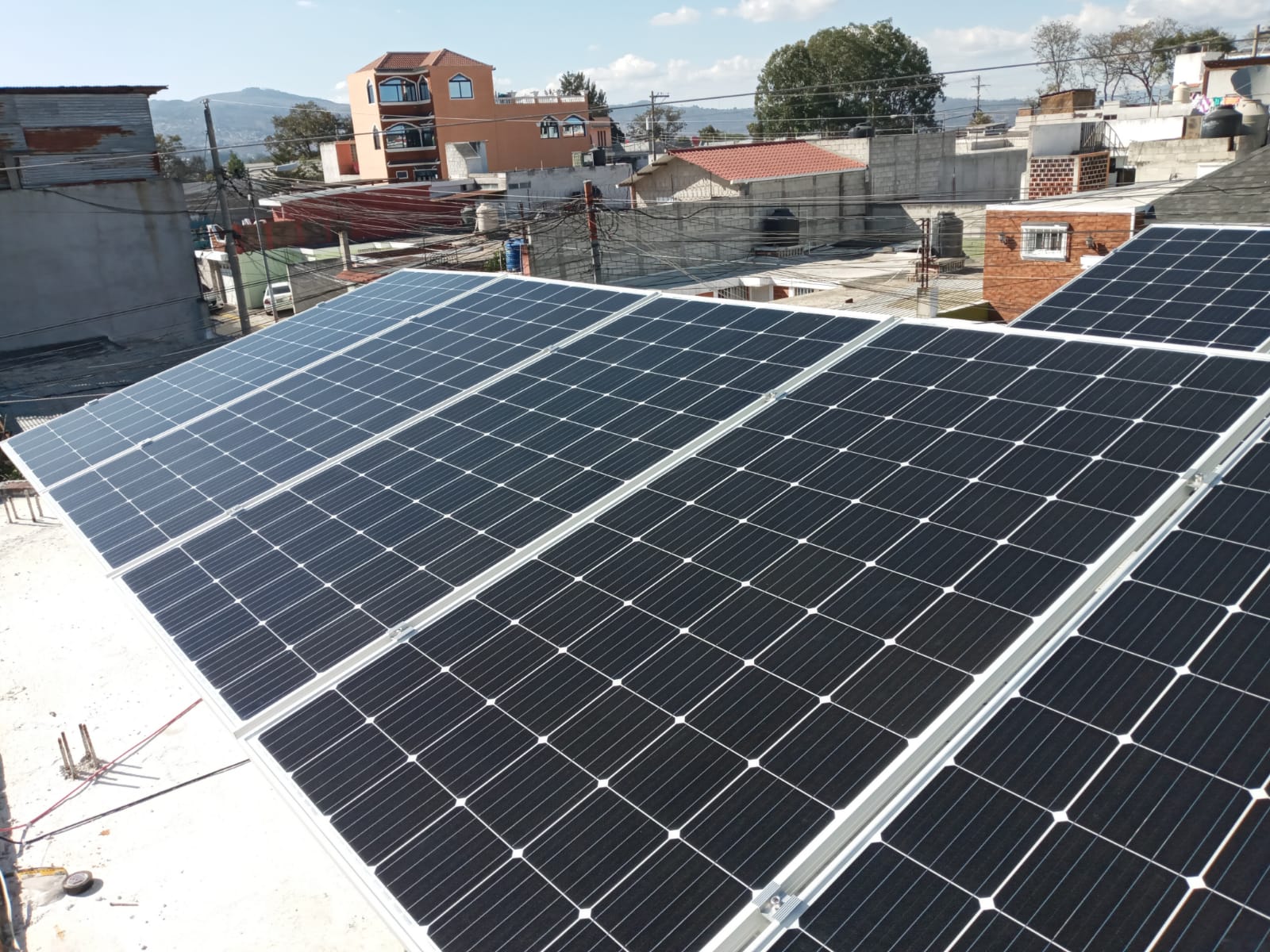 Instalacion 2 de Panel Solar de 380W Monocristalino - Half Cell